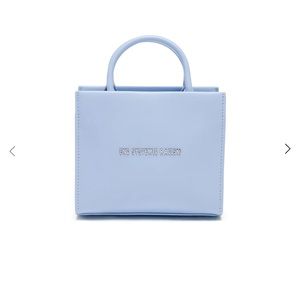 Brandon Blackwood ESR tote from the original first run of bags. Good condition.